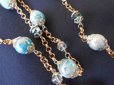 catene e perle chanel